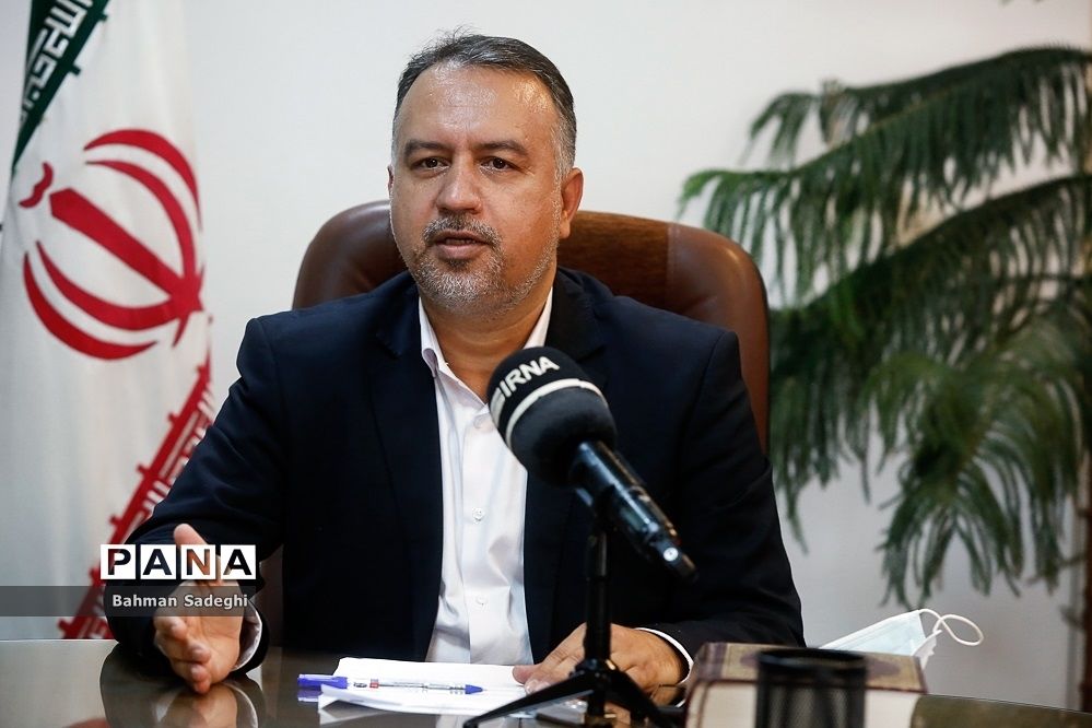 جلسه کمیسیون ماده 10 احزاب  و گروه های سیاسی