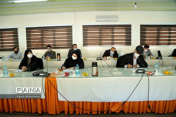 نشست کارشناس مسئولان و کارشناسان فرهنگی هنری، اردویی شهر تهران