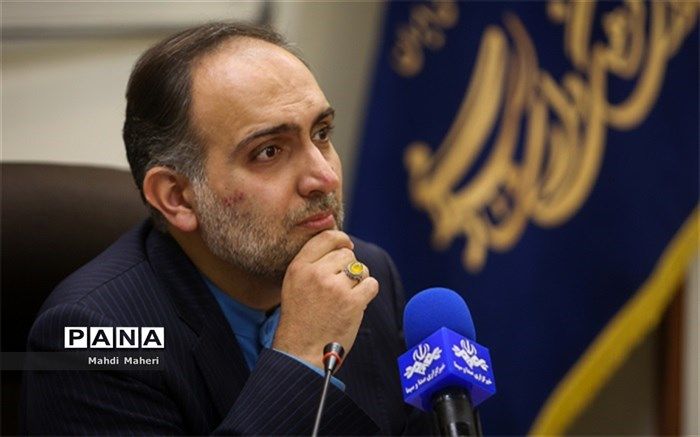 وزارت ارشاد تابع شورای عالی انقلاب فرهنگی است