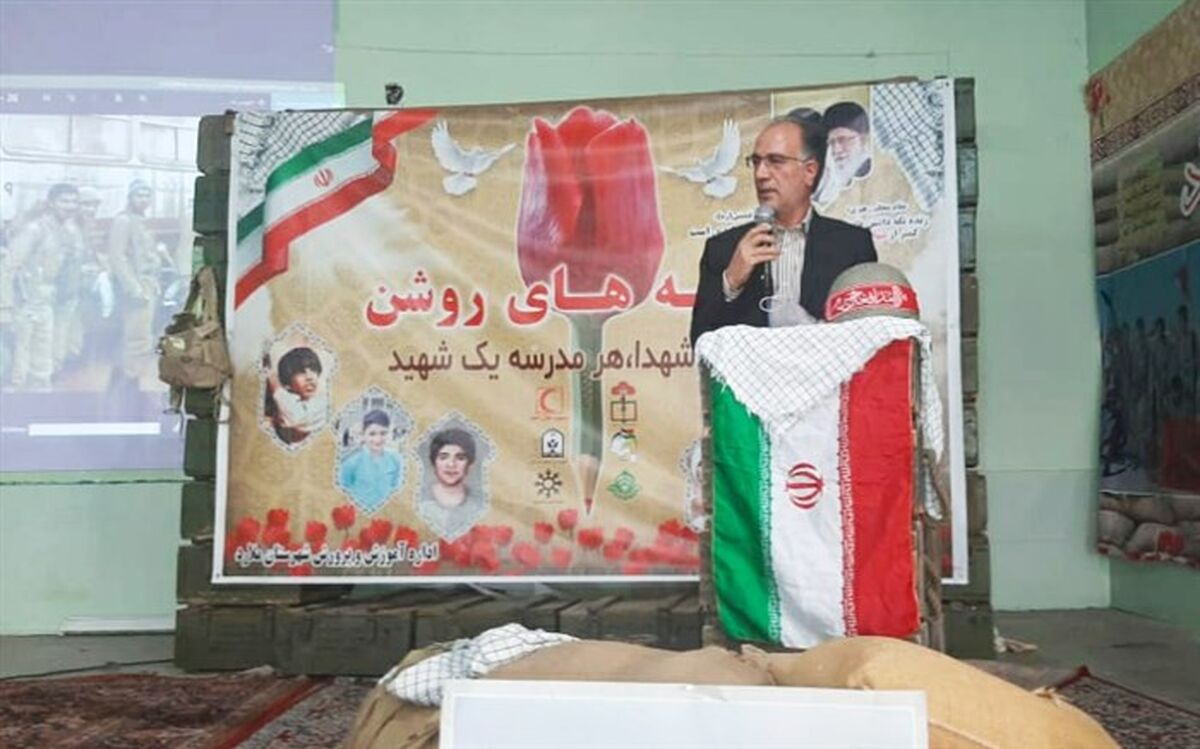 آیین افتتاحیه طرح ملی لاله‌های روشن در دبیرستان شهید ثمری ملارد برگزار شد