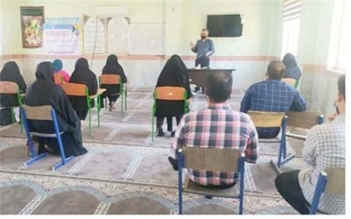 کارگاه‌های توانمندسازی نیروهای جدیدالورود به آموزش ابتدایی برگزار شد