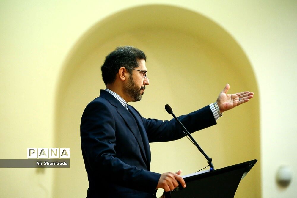 خطیب‌زاده: تهدید، هرگز علیه ایران نتیجه‌بخش نبوده است