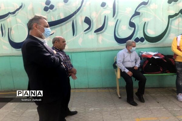 اجرای طرح پدافند غیرعامل و پدافند عامل در مدرسه البرز رودهن