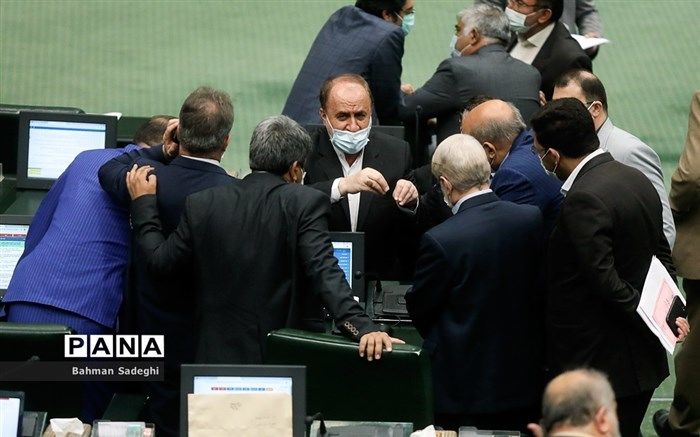موافقت نمایندگان با دو لایحه جدید دولت