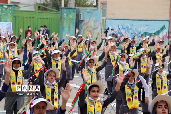 مانور بزرگ فرزندان روح الله زنگ استکبارستیزی در شهرستان قدس