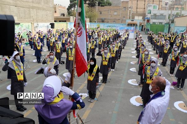 مانور بزرگ فرزندان روح الله زنگ استکبارستیزی در شهرستان قدس