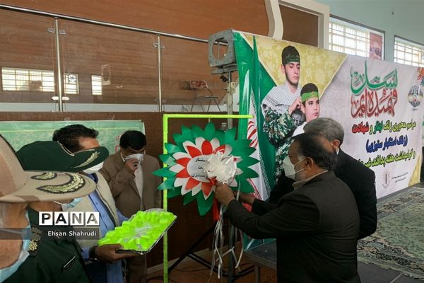 نواختن زنگ استکبارستیزی در مدارس سیستان و بلوچستان