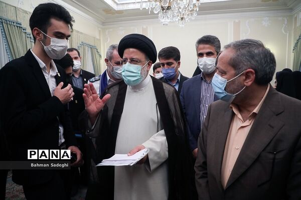 دیدار تشکل‌های دانش‌آموزی با رئیس جمهوری