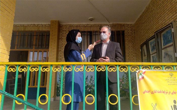 استکبارستیزی با اراده دانش‌آموزان ادامه دارد