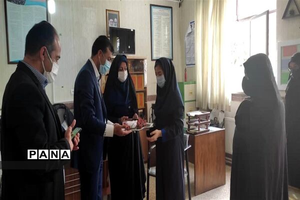 نواختن زنگ استکبار ستیزی در البرز