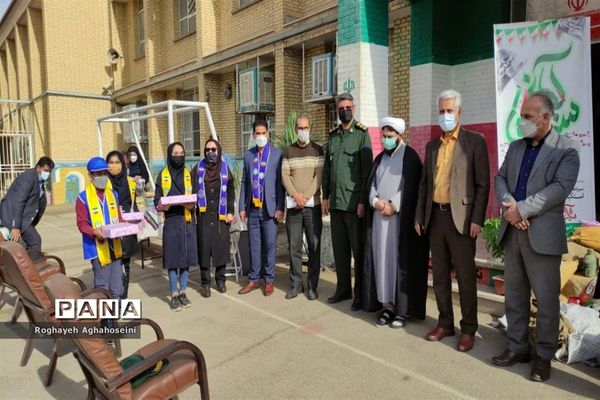 برگزاری آیین نواختن زنگ استکبارستیزی و مانور بزرگ فرزندان روح الله در ناحیه 4 شیراز