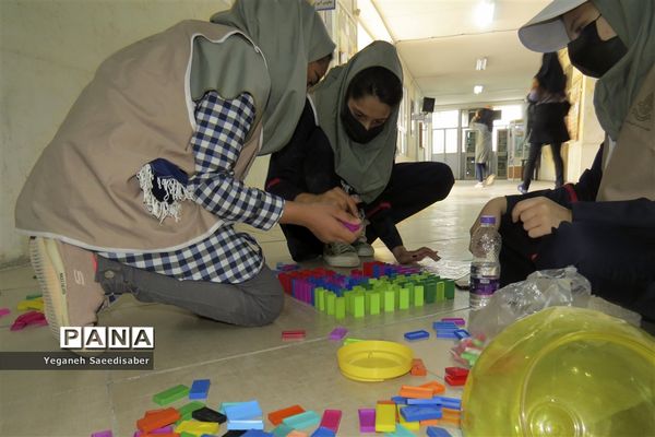 برگزاری مرحله مدرسه‌ای المپیاد بازی‌های فکری-سرگرمی رویش در ناحیه 3 شیراز