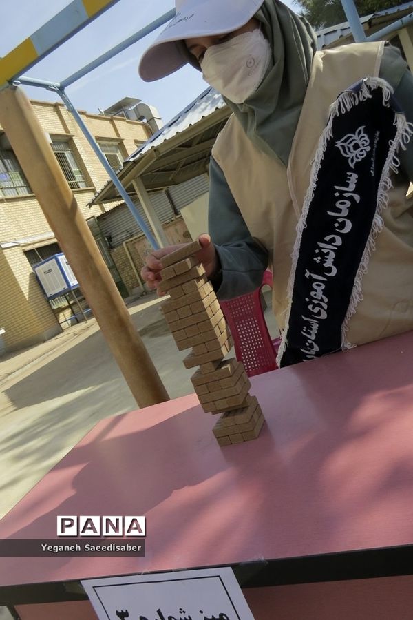 برگزاری مرحله مدرسه‌ای المپیاد بازی‌های فکری-سرگرمی رویش در ناحیه 3 شیراز