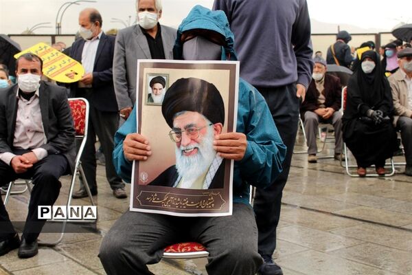 راهپیمایی یوم الله ۱۳ آبان «روز دانش‌آموز و روز ملی مبارزه با استکبار جهانی»