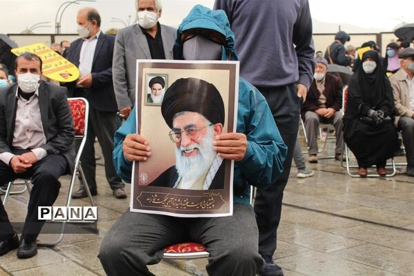 راهپیمایی یوم الله ۱۳ آبان «روز دانش‌آموز و روز ملی مبارزه با استکبار جهانی»