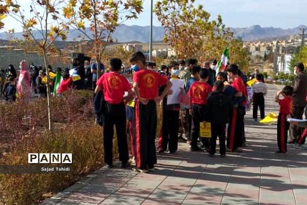 تجمع بزرگ یوم‌الله 13 آبان در پردیس
