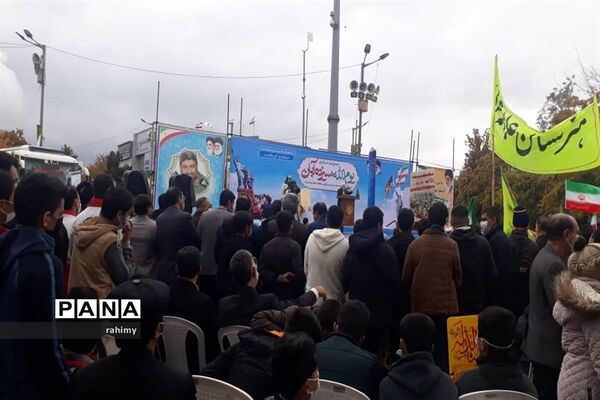بزرگداشت روز دانش‌آموز در بجنورد