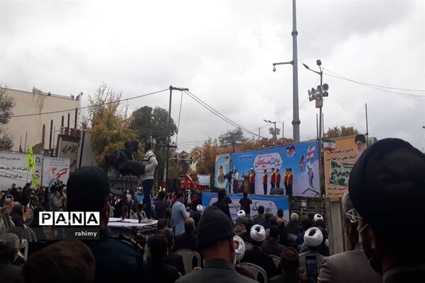 بزرگداشت روز دانش‌آموز در بجنورد