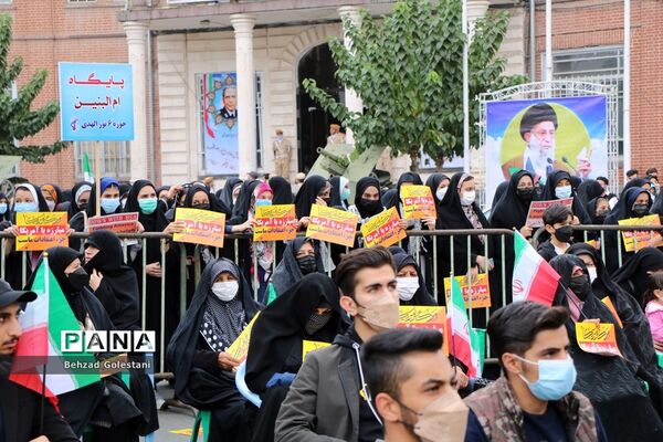 اجتماع عظیم ضد استکباری (سیزده آبان) در ارومیه
