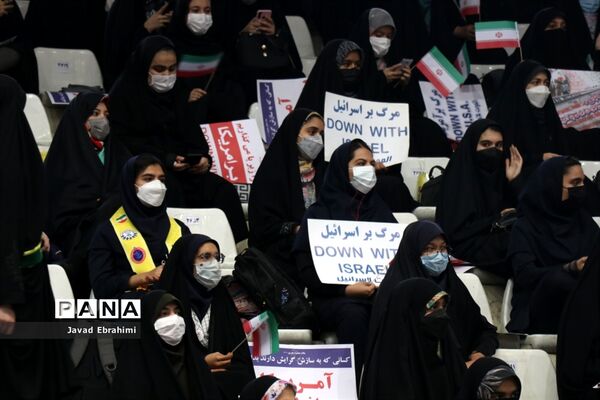 اجتماع دانش‌آموزان مشهد به مناسبت یوم الله 13 آبان ماه