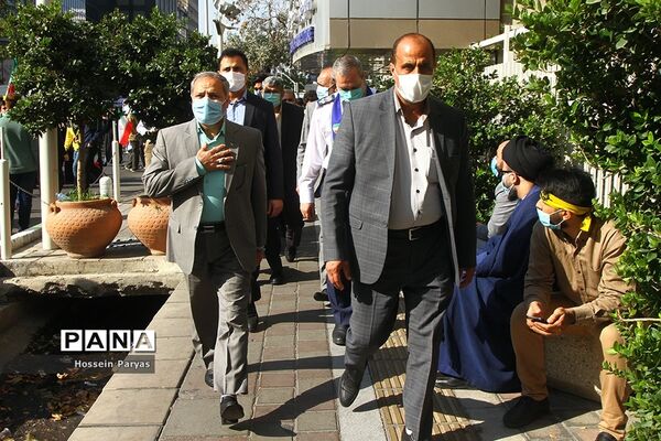 مراسم 13 آبان در تهران - 3