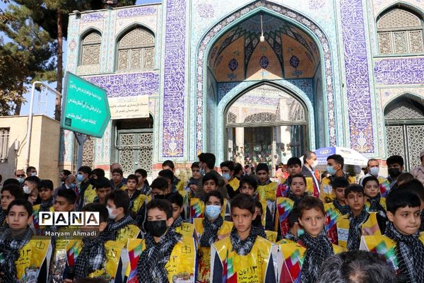 تجمع روز ملی مبارزه با استکبار جهانی در شهریار