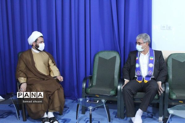 دیدار رئیس سازمان دانش‌آموزی کهگیلویه و بویراحمد با امام جمعه دهدشت