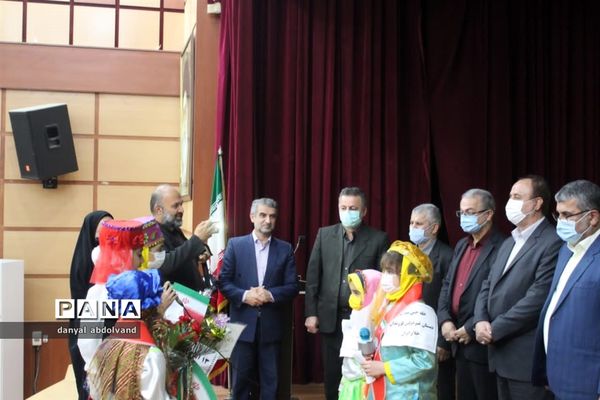 نشست صمیمی با رییس کمیسیون برنامه و بودجه مجلس به مناسبت ۱۳ آبان  در محمودآباد