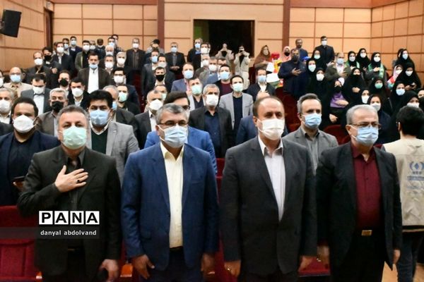 نشست صمیمی با رییس کمیسیون برنامه و بودجه مجلس به مناسبت ۱۳ آبان  در محمودآباد