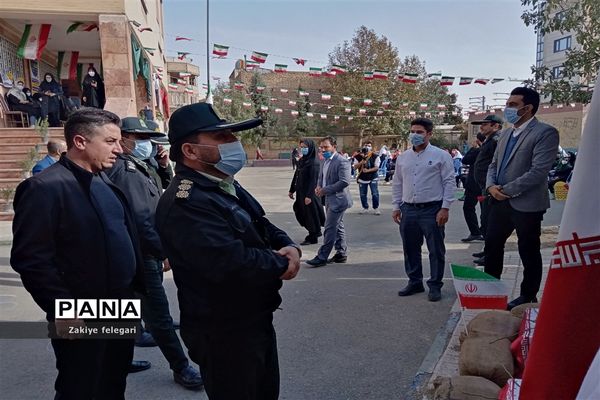 روز دانش‌آموز و یوم الله ۱۳ آبان در ناحیه دو بهارستان