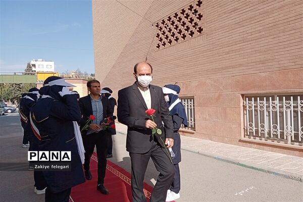 روز دانش‌آموز و یوم الله ۱۳ آبان در ناحیه دو بهارستان