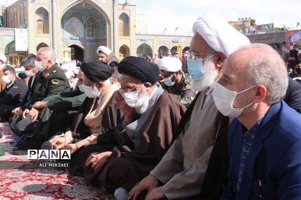 روز ملی مبارزه با استکبار جهانی در قم