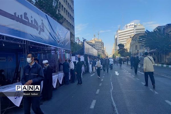 ۱۳ آبان نمایش اقتدار دانش آموزی