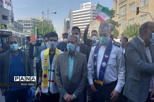 ۱۳ آبان نمایش اقتدار دانش آموزی