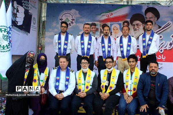 بصیرت دانش‌آموزی، ناتوانی استکبار