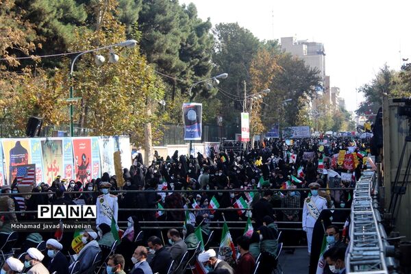بصیرت دانش‌آموزی، ناتوانی استکبار