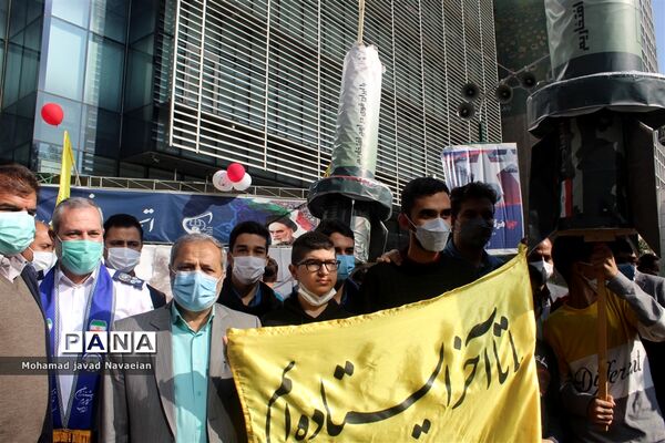 بصیرت دانش‌آموزی، ناتوانی استکبار