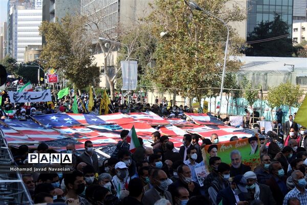 بصیرت دانش‌آموزی، ناتوانی استکبار