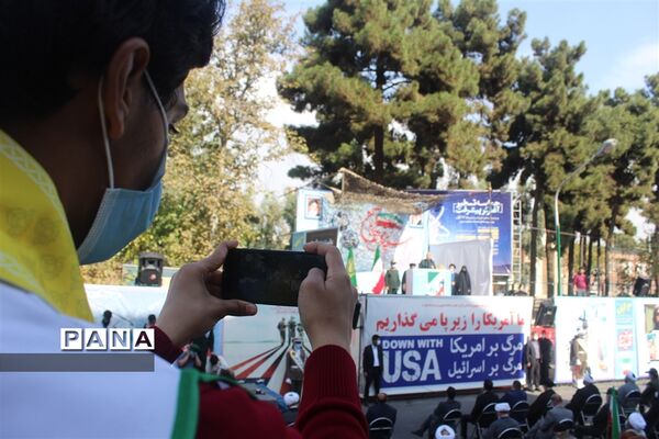 بصیرت دانش‌آموزی، ناتوانی استکبار