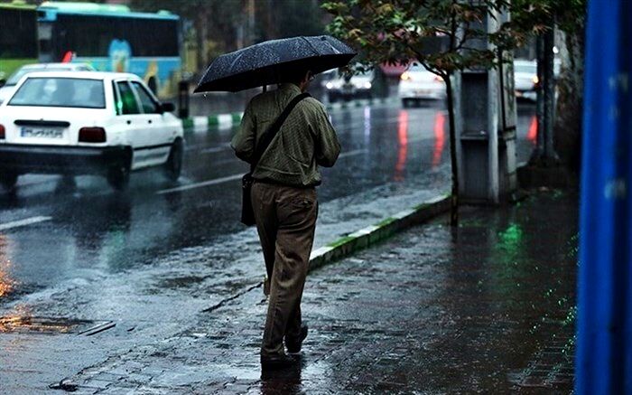 توصیه‌های کرونایی؛ در روزهای بارانی ماسک اضافه همراه خود داشته باشید