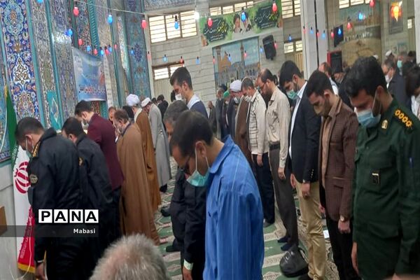 حضور دانش‌آموزان اداره آموزش و پرورش  ناحیه۶ در نمازجمعه خوراسگان