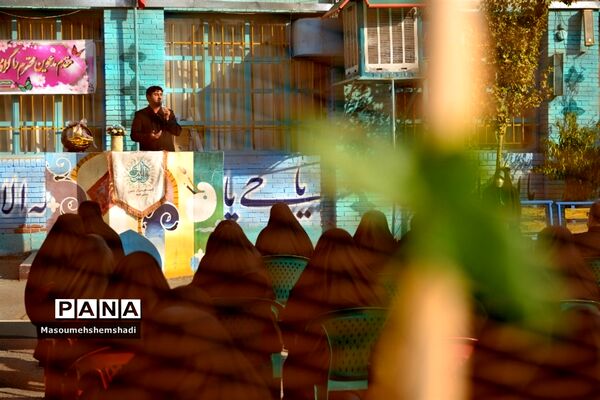 بزرگداشت مقام حضرت عبدالعظیم حسنی در هنرستان آل یاسین منطقه ۱۲