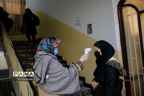 بازگشایی مدارس زیر سایه کرونا