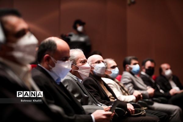 آیین رونمایی از پوستر بیستمین جشنواره نمایش‌های  آیینی و سنتی