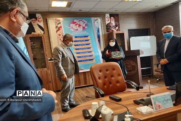 همایش آشنایی اولیا با مفاهیم سند تحول بنیادین