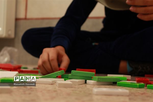 بازدید رئیس سازمان دانش‌آموزی فارس از روند برگزاری مسابقات المپیاد رویش در مدارس ناحیه 2 شیراز