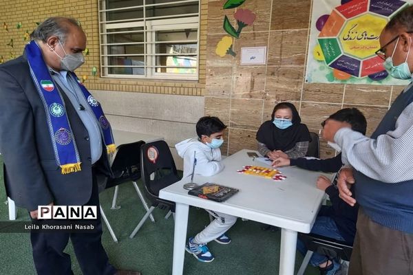 برگزاری مرحله مدرسه‌ای المپیاد بازی‌های فکری-سرگرمی رویش در ناحیه دو شیراز