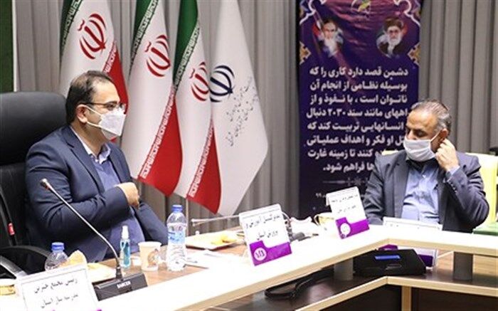خیرین مدرسه ساز، بازوان توانمند آموزش و پرورش در توسعه و تجهیز مدارس هستند