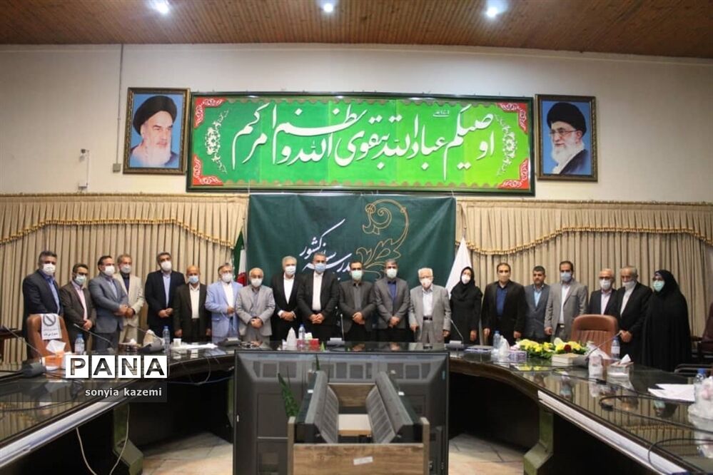 نشست تجلیل از خیرین مدرسه ساز مازندران