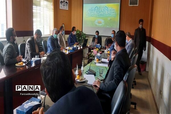 جلسه هم اندیشی موسسان مراکز غیر دولتی  کاشمر